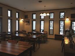 Hakuba Landmark Iwatake Lodge