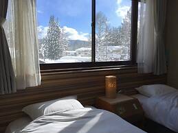 Hakuba Landmark Iwatake Lodge