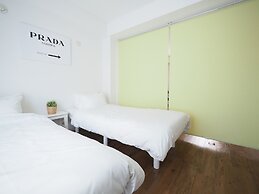 Living CUBE Tabata Station