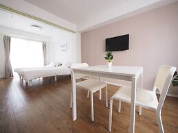 Living CUBE Tabata Station