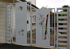 Oxford Queenette Backpackers