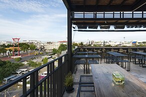 Chingcha Bangkok - Hostel