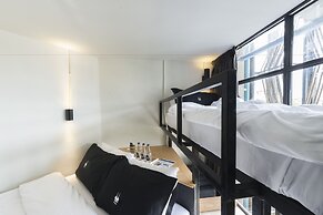 Chingcha Bangkok - Hostel