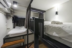 Chingcha Bangkok - Hostel