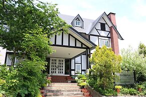 Petit Hotel Enchante