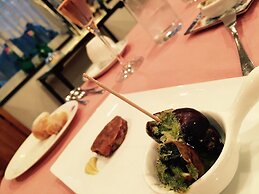 Petit Hotel Enchante