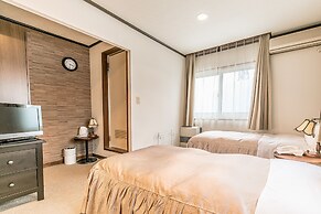 Petit Hotel Enchante