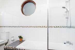 Aquarius Backpacker Resort