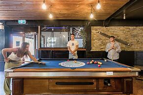 Aquarius Backpacker Resort