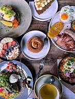 Aquarius Backpacker Resort