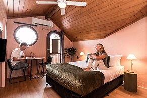 Aquarius Backpacker Resort