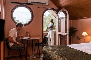Aquarius Backpacker Resort