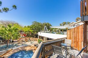 Aquarius Backpacker Resort