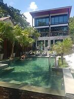 15 Palms Beach Resort