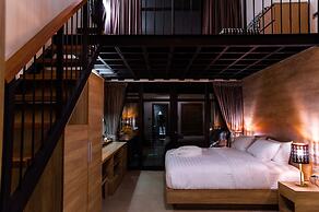 15 Palms Beach Resort