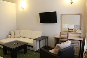 Hotel Osobnyak Molvo