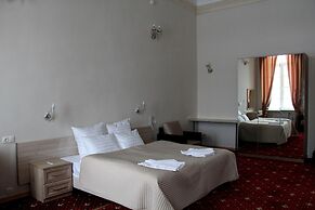 Hotel Osobnyak Molvo