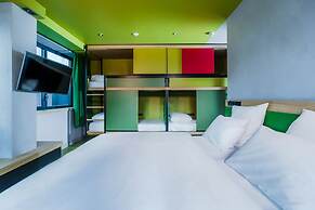 Yooma Urban Lodge Tour Eiffel