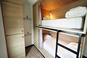 T Hostel at Victory Monument