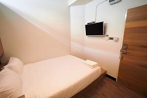 T Hostel at Victory Monument