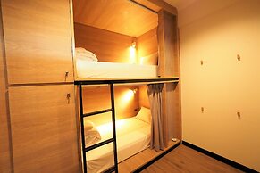 T Hostel at Victory Monument