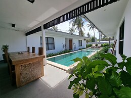 Gili Khayangan Villas