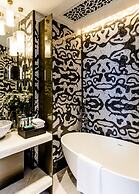 YOHO Hollywood Roosevelt Hotel