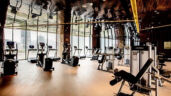 YOHO Hollywood Roosevelt Hotel