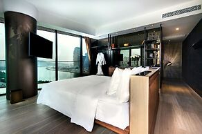 YOHO Hollywood Roosevelt Hotel