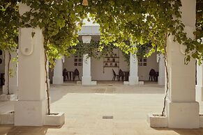 Masseria Le Carrube
