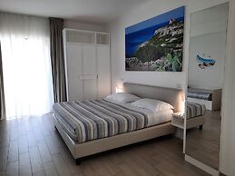 Est Hotel