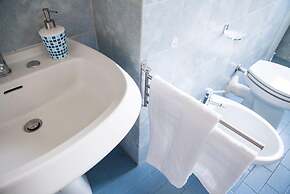 Alessia's Flat - Bright and Spacious