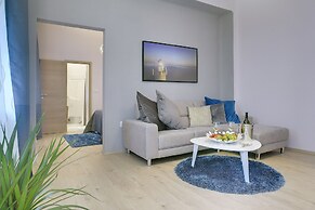 D&A Center Apartments