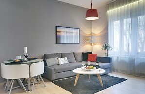 D&A Center Apartments