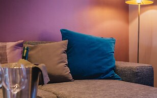 D&A Center Apartments