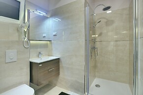 D&A Center Apartments
