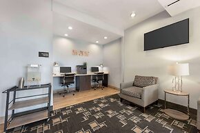 Best Western Plus Buda Austin Inn & Suites