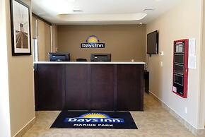 Days Inn by Wyndham Brooklyn Marine Park