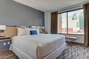 Microtel Inn by Wyndham Long Island City