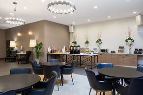 Microtel Inn by Wyndham Long Island City