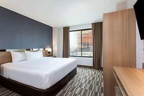 Microtel Inn by Wyndham Long Island City