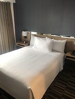 Microtel Inn by Wyndham Long Island City