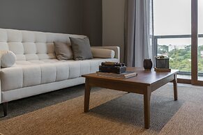 Five Hotel & Residences