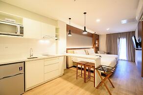 Five Hotel & Residences