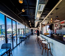 Five Hotel & Residences