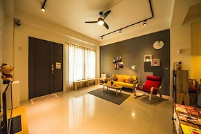 Green Field & Sunshine