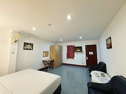 Rabbit Mansion Patong Hotel