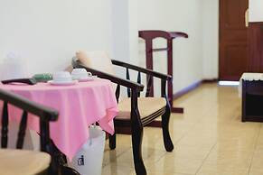 Rabbit Mansion Patong Hotel