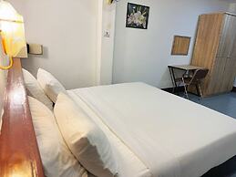 Rabbit Mansion Patong Hotel