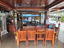 Rabbit Mansion Patong Hotel